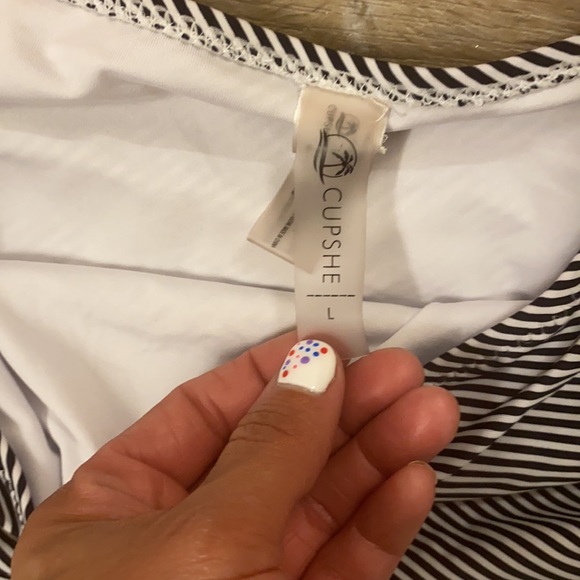 Cupshe two piece - Picture 2 of 2